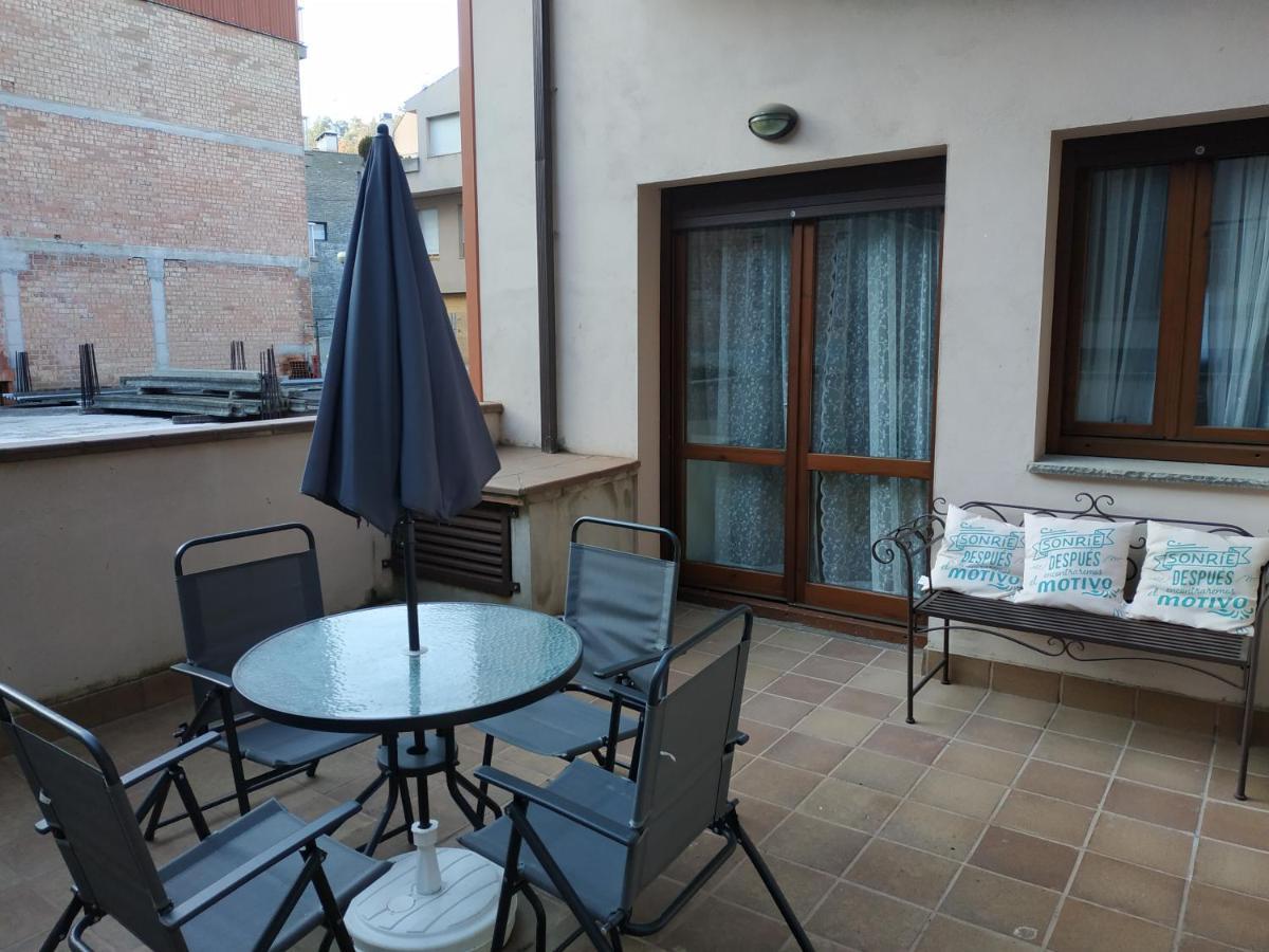 Apartameto Verena Deluxe Гуардиола де Берга Екстериор снимка