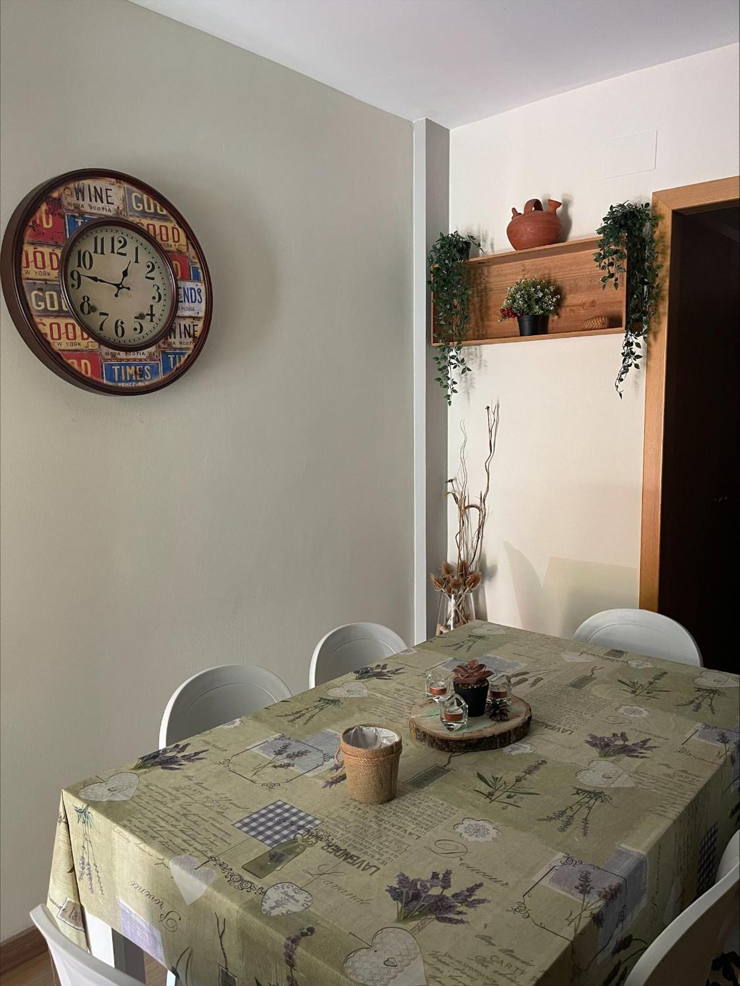 Apartameto Verena Deluxe Гуардиола де Берга Екстериор снимка